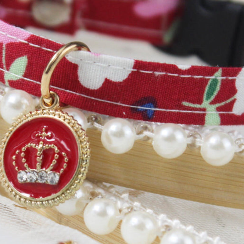 Adjustable Floral Pet Collar with Sweet Design